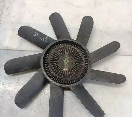BMW 3 E36 Fan impeller 1273086 0420 A4VFA