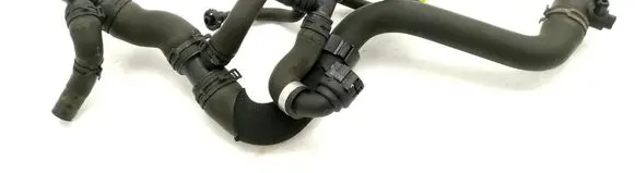 Audi A4 S4 B8 8K Engine coolant pipe/hose 8K0122055B