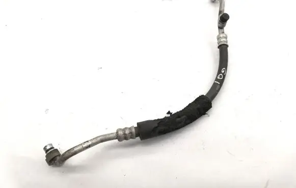 Subaru XV Air conditioning (A/C) pipe/hose