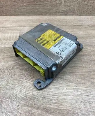 Toyota Avensis T250 Airbag control unit/module 8917005120 208623102