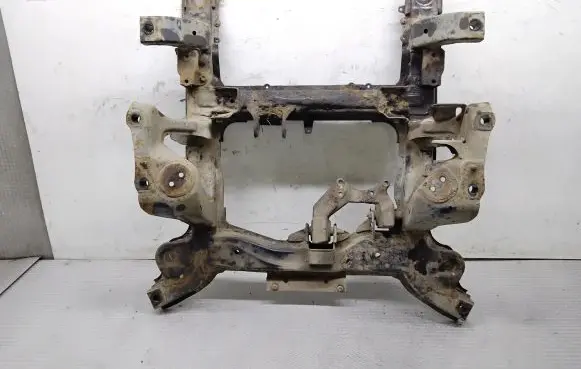 Suzuki Grand Vitara II Front subframe
