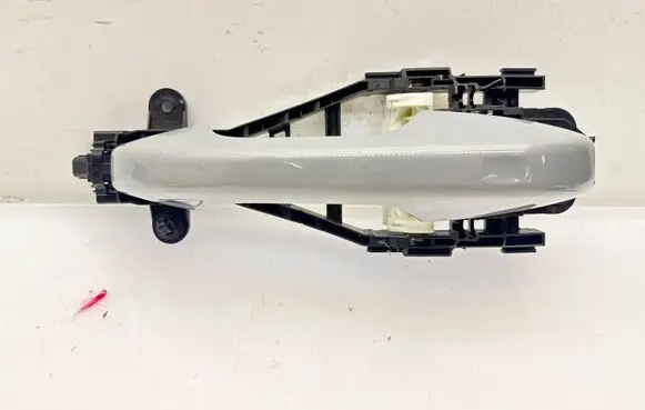 Volvo XC40 Rear door exterior handle 30747097