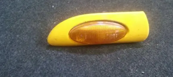 Opel Vectra B Front fender indicator light