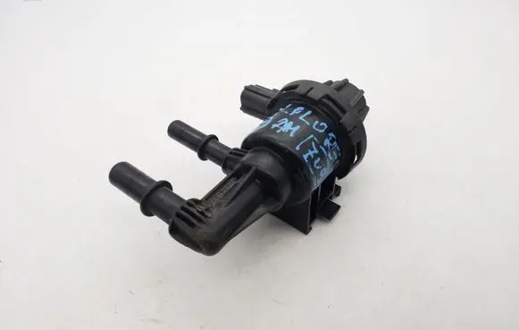 Ford Explorer Electromagnetic valve 7U5A9G641GA