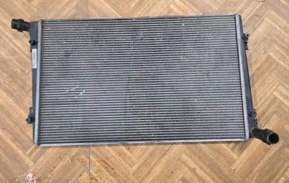 Volkswagen Caddy Coolant radiator 3C0121253S