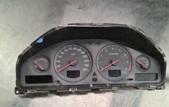 Volvo S80 Speedometer (instrument cluster) 9483484 0079604 69294440