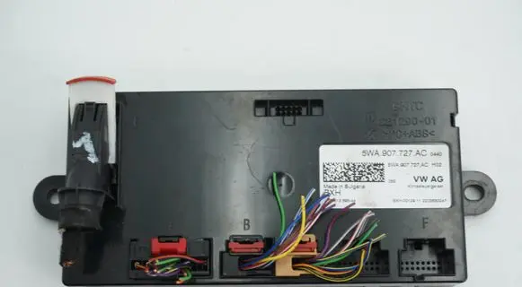 Skoda Octavia Mk4 Air conditioner control unit module 5WA907727AC