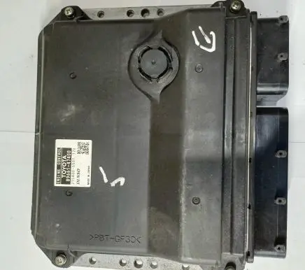 Toyota Prius (XW30) Engine control unit/module 8966147400 2754005581