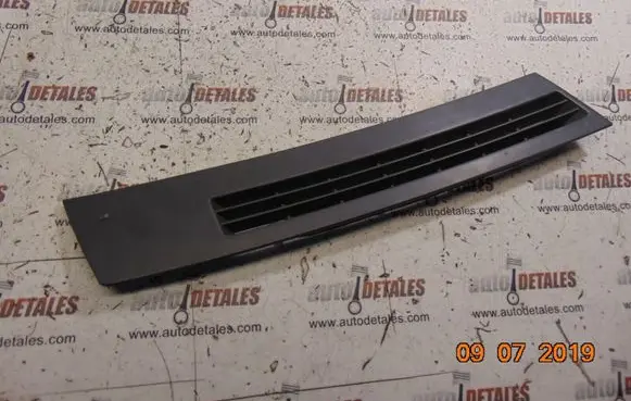 Jeep Grand Cherokee (WK) Dashboard air vent grill cover trim 1DC54TRMAA