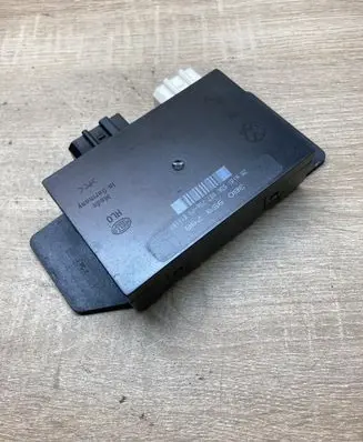 Volkswagen PASSAT B5 Comfort/convenience module 3B0959798 5DK007756