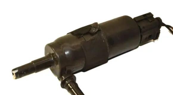 Audi A4 S4 B8 8K Headlight washer pump 8K0955681 31097200