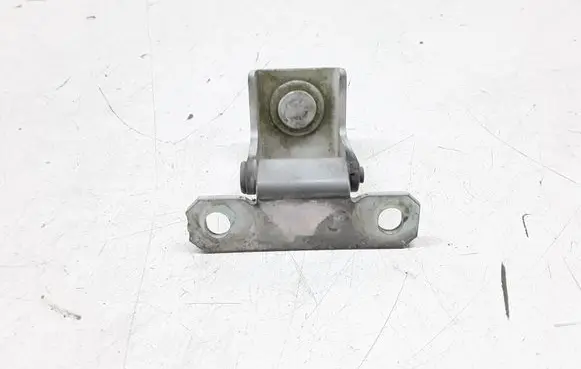 Renault Megane III Tailgate/trunk/boot hinge C270332