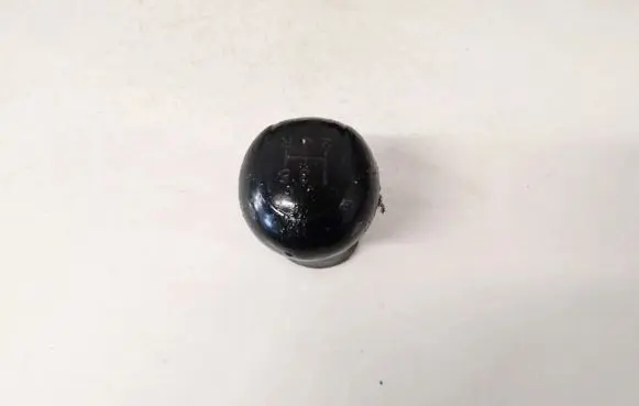 Toyota Avensis Verso Gear lever shifter trim leather/knob