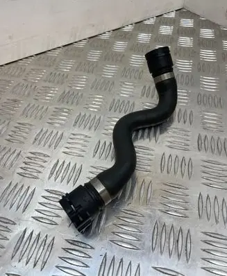 BMW 5 E60 E61 Engine coolant pipe/hose 6910759 90000 00000