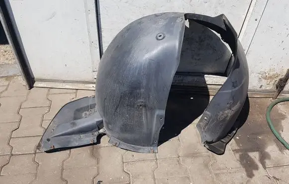 Seat Alhambra (Mk2) Front arch 7N0805912BIAUTOPI 7N0805912B