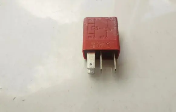 Fiat 500L Other relay 11130885E