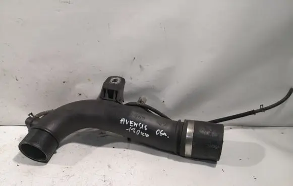 Toyota Avensis T250 Intercooler hose/pipe 173620R010