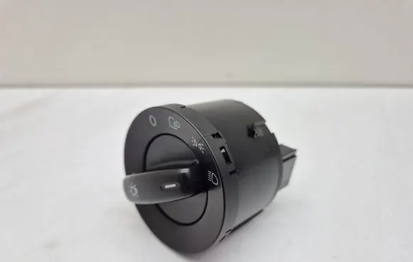 Volkswagen Golf V Light switch 1K0941431M