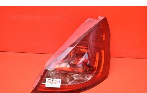Rear/tail lights