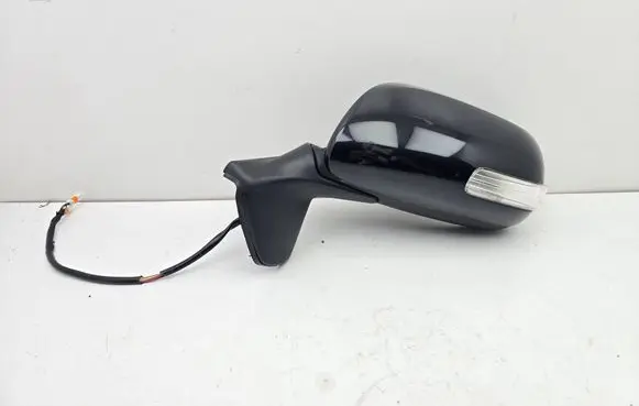 Toyota Auris 150 Front door electric wing mirror E8030002 E8024112
