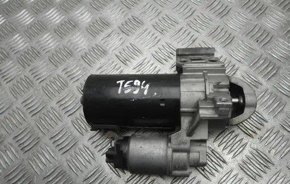 BMW 7 G11 G12 Starter motor 8589891