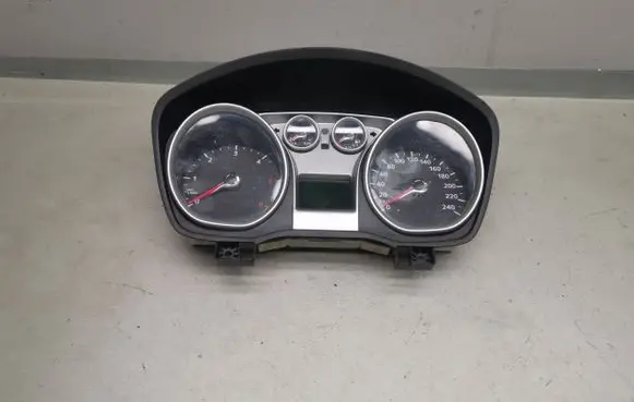 Ford Focus Speedometer (instrument cluster) 8V4T10849GG