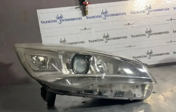 Ford Kuga II Headlight/headlamp 90021743 9002174300WK CV4413D154AH