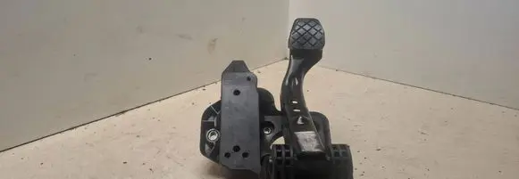 Seat Ibiza IV (6J,6P) Brake pedal 6R1721058