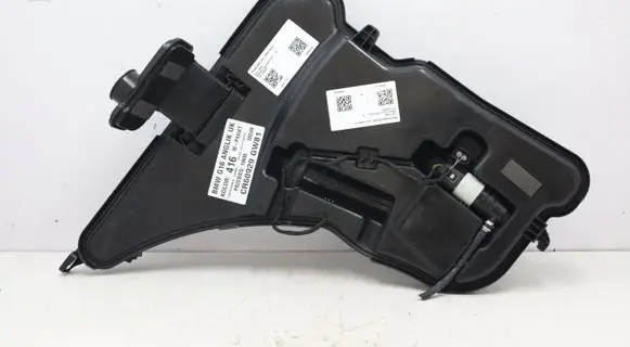 BMW 8 G16 Windshield washer fluid reservoir/tank 7435337MWGK 7435337
