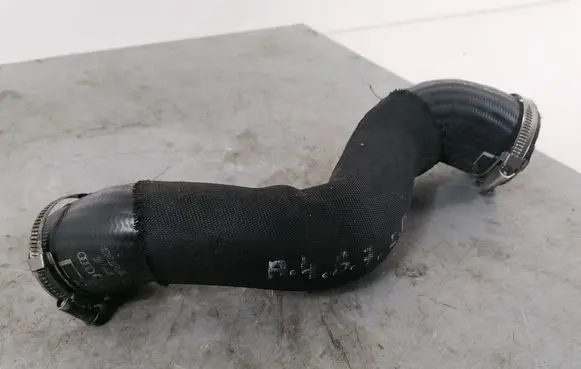 Audi A4 S4 B7 8E 8H Intercooler hose/pipe 8E0145737Q