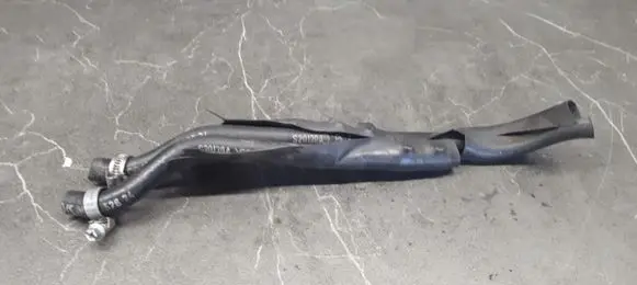 Audi A8 S8 D3 4E Fuel line pipe tl52624