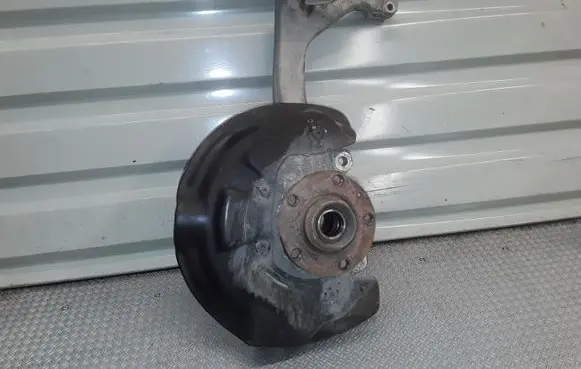 Audi A6 S6 C6 4F Front wheel hub spindle knuckle