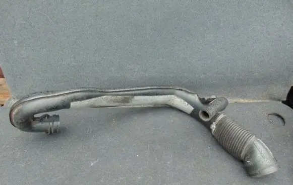 Peugeot 206 Air intake hose/pipe 9628584880
