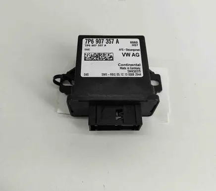 Skoda Octavia Mk3 (5E) Light module LCM 5WK50370 7P6907357A