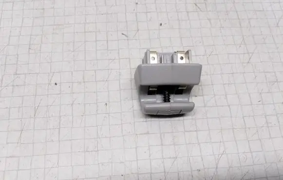 Mercedes-Benz E W211 Sun visor clip/hook/bracket 
