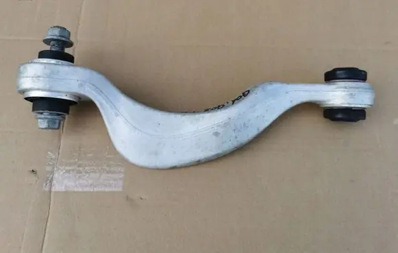 BMW X3 G01 Rear control arm 6871012EN6082T6BAX