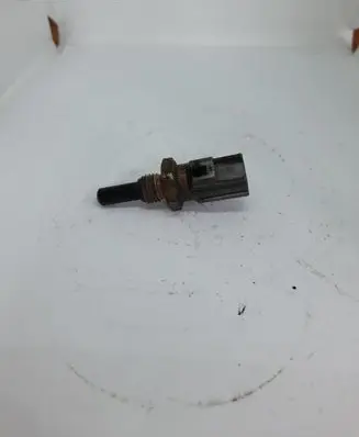 Volvo XC90 Oil temperature sensor 8653103