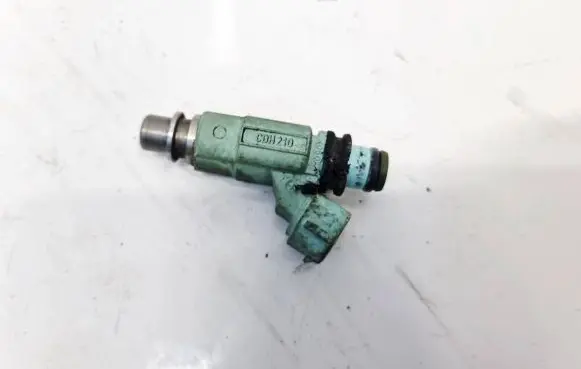 Mitsubishi Carisma Fuel injector 0280155723 CDH210