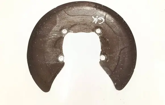 BMW 2 F45 Rear brake disc plate dust cover 6799739