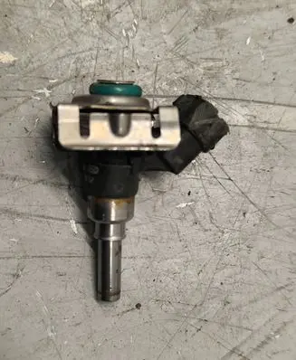 Land Rover Range Rover L405 AdBlue injector FPLA189E3AB 04440210431