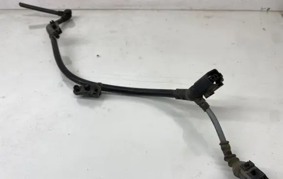 Skoda Superb B8 (3V) Rear ABS sensor wiring 6X09737226