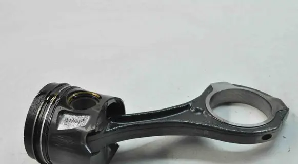 Piston