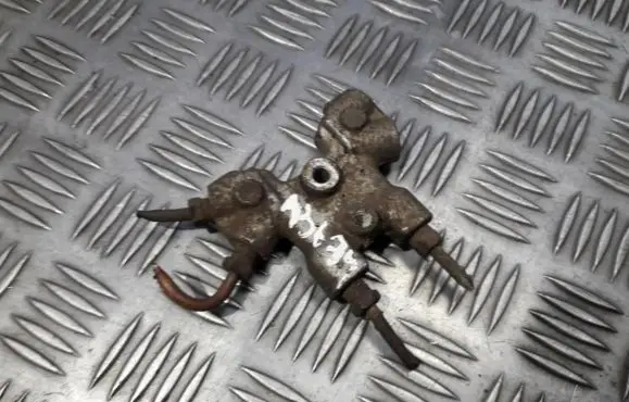 Nissan Sunny Air suspension compressor 