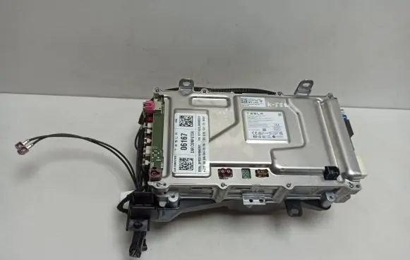 Tesla Model Y Other control units/modules 168443500D