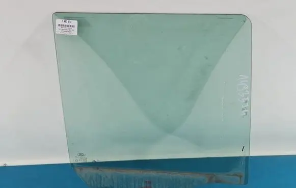 Rear door window glass
