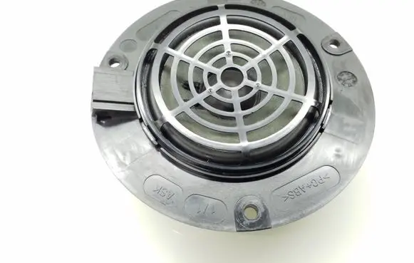 Audi TT TTS RS Mk3 8S Front door speaker 8S0035454