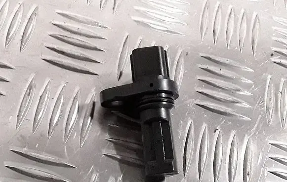 Mitsubishi Outlander Camshaft position sensor 1865a126