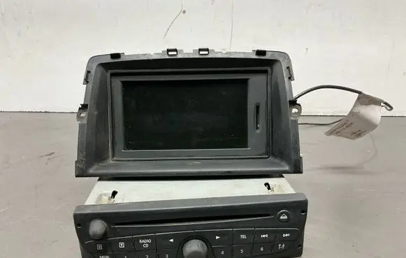 Renault Trafic II (X83) Radio/CD/DVD/GPS head unit 281155444R 7649175391