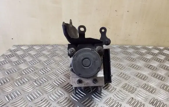 Toyota Avensis T270 ABS Pump 4454005100 0265251490 0265951567