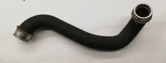 Mercedes-Benz CLS C219 Engine coolant pipe/hose A2115015482